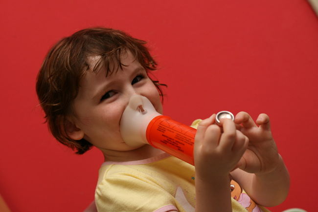 Asthma rates are increasing and may be linked to use of common pain drugs